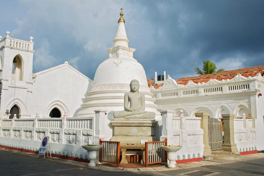 Les temples bouddhistes incontournables du Sri Lanka | 5 sites remarquables